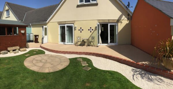 Resin Bound Residential Patio Paving - Image 8