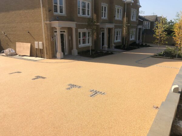Resin Bound Residential Driveways - Image 4