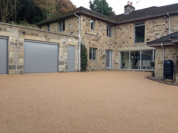 Resin Bound Residential Driveways - Image 7