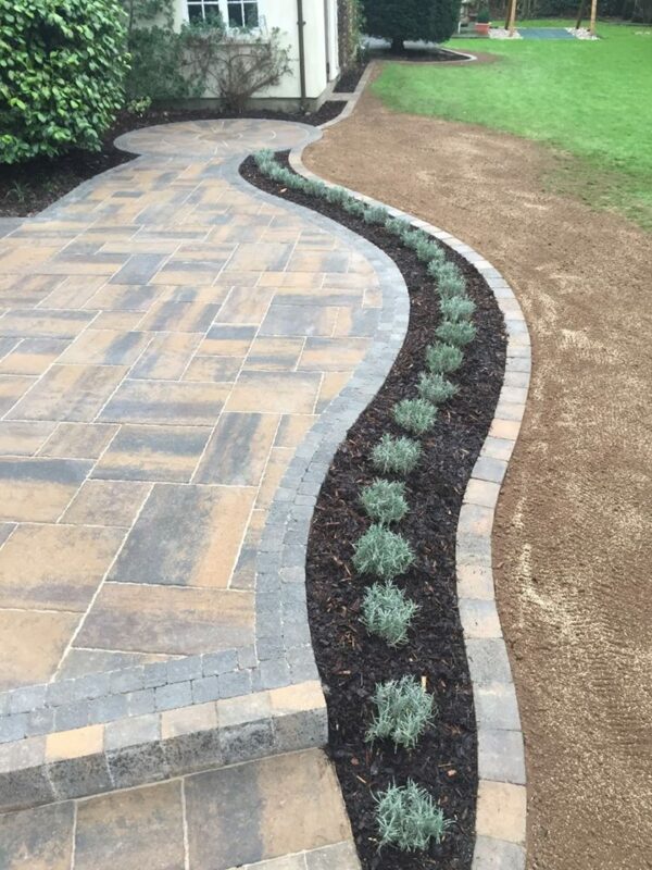 Kerbstone - Image 5