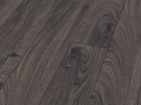 MAMMUT LONG PLANK EVEREST OAK LAMINATE FLOORING AC5 - Image 3