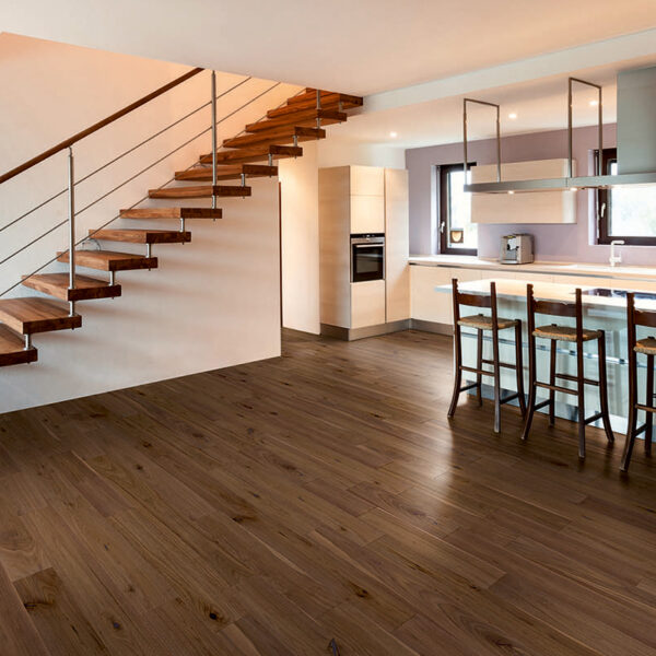 MONOLAM AMERICAN WALNUT LACQUERED ENGINEERED FLOORING