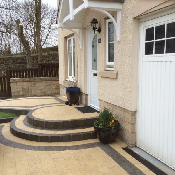 Kerbstone - Image 18