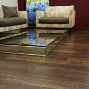 LIVING PLANK ONTARIO WALNUT LAMINATE FLOORING AC4
