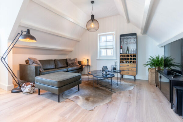 RENAISSANCE OAK ZUCCARI UV OILED ENGINEERED FLOORING