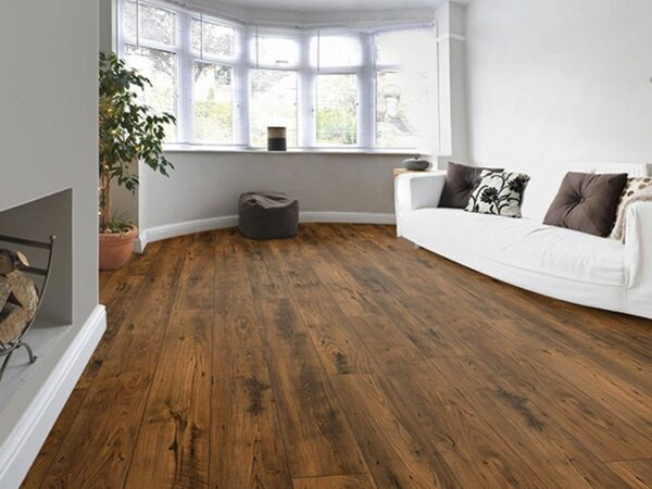 METRO CHESTNUT PLANK CHESTNUT LAMINATE FLOORING AC5