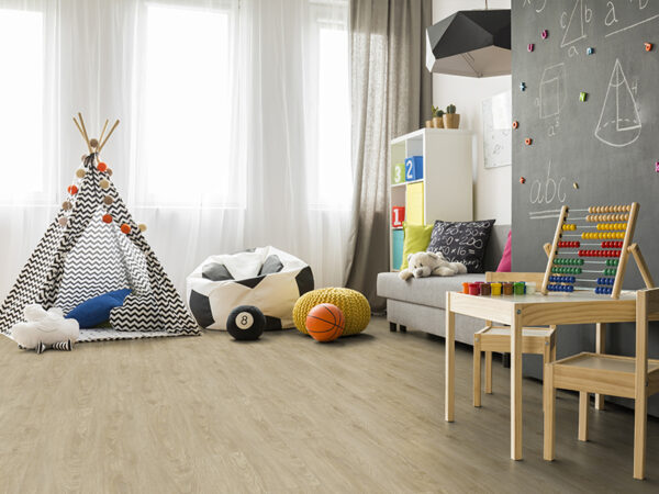 METRO PLANK GIRONA OAK LAMINATE FLOORING AC5