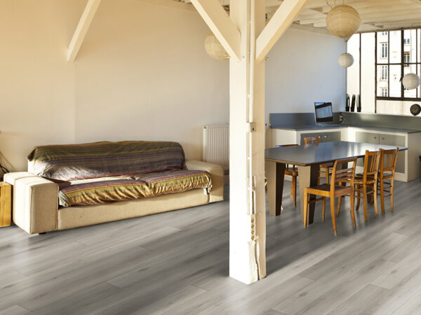 METRO PLUS PLANK SILVER OAK LAMINATE FLOORING AC5