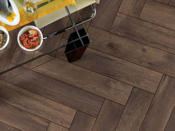HERRINGBONE CALAIS LAMINATE FLOORING AC4