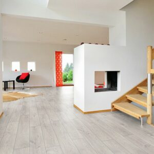 DYNAMIC PLUS PLANK NORDIC OAK LAMINATE FLOORING AC4