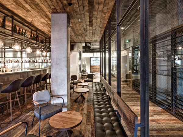 HISTORIC MADISON OAK OILED RECLAIMED PLANK