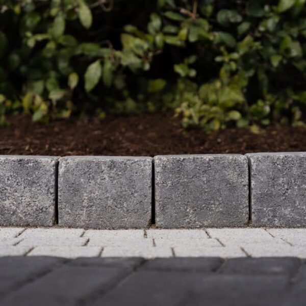 Kerbstone - Image 21