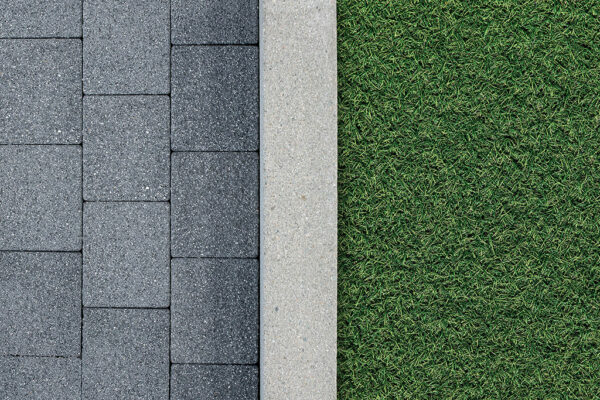 Textured Kerb