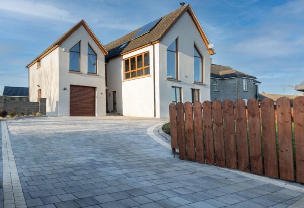 Shannon - Image 9