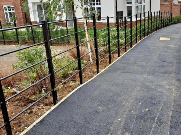 ESTATE RAILINGS - Image 8