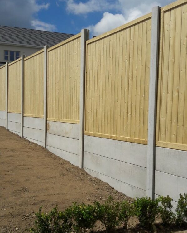 PICTURE FRAME TIMBER FENCE PANELS