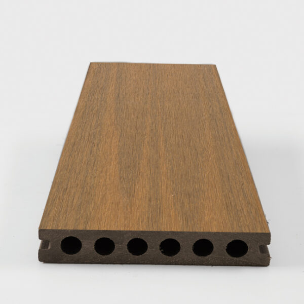 Ultrashield Naturale Composite Decking - Image 4