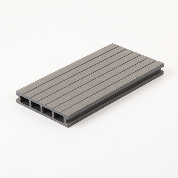 Portland Montana Composite Decking - Image 7