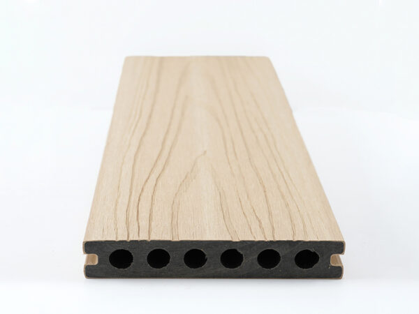 Ultrashield Naturale Composite Decking - Image 14