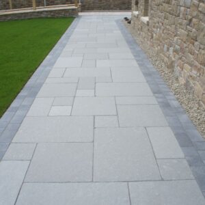 Tandur Grey Natural & Tumbled Limestone Mixed Size Pack