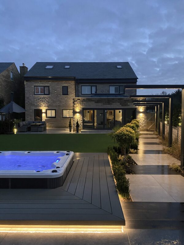 Forma Composite Decking - Image 2