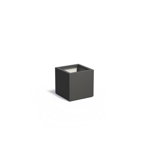 Carrez Fibreglass Planters - Image 41