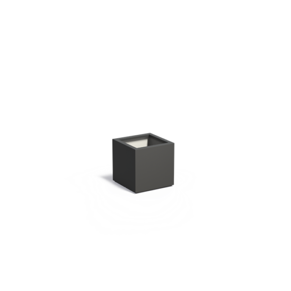 Carrez Fibreglass Planters - Image 40