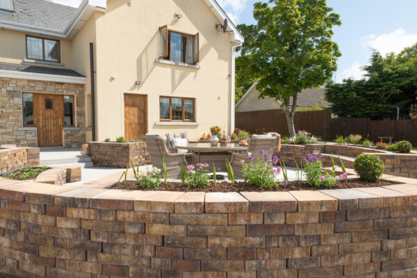 Petite Bordeaux Walling