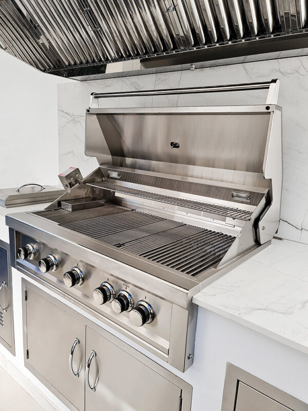 Sunstone Sun Series 5 Burner Gas Grill with Infrared - Image 3