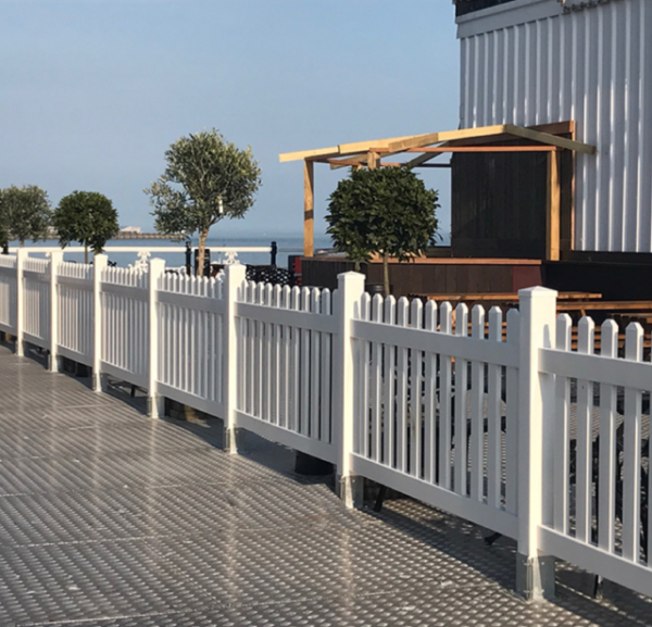 Straight Picket Fence - Image 2