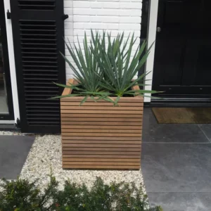 Malaga Rhombus Hardwood Planters
