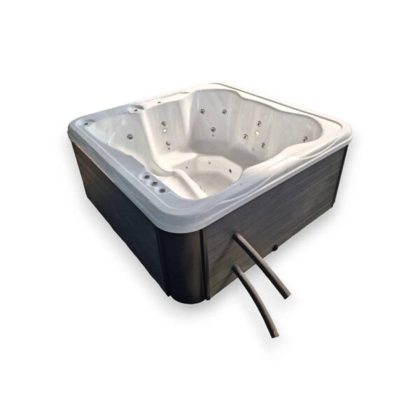 Acrylic square hot tub with external heater - Image 14
