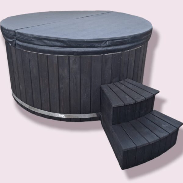 Fibreglass hot tub with external heater - Image 12