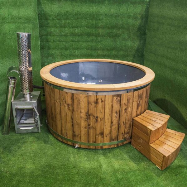 Fibreglass hot tub with external heater - Image 17