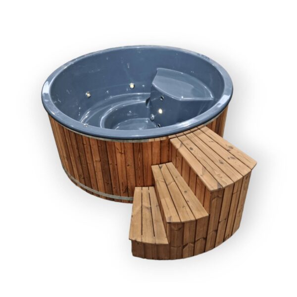 Fibreglass hot tub with integrated heater - Image 16