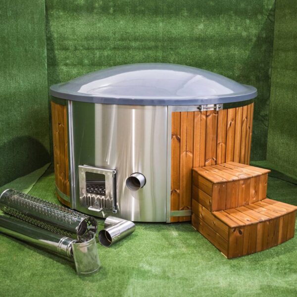 Fibreglass hot tub with integrated heater - Image 22