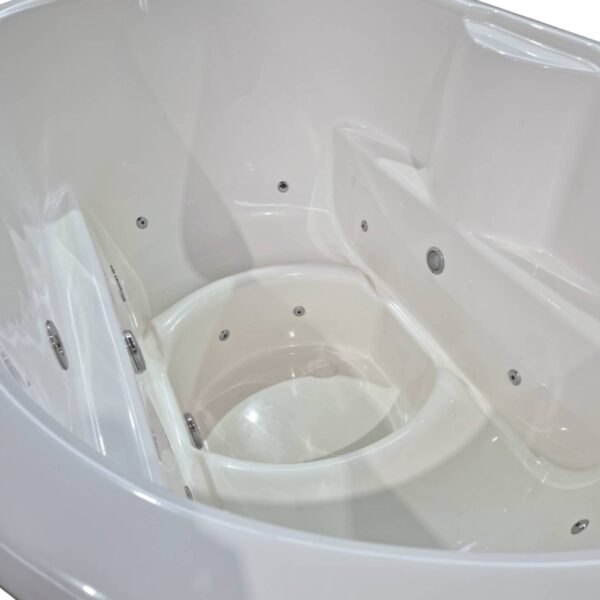 Fibreglass Ofuro Oval Hot Tub - Image 13