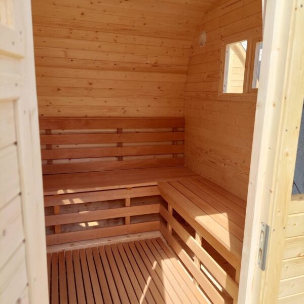 Square outdoor sauna - Image 13